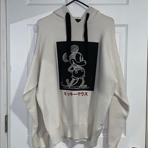 Disney Woman’s hoodie.White Thick Fabric